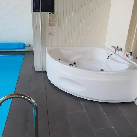 10 Person Holiday In Bl Vand Blavand