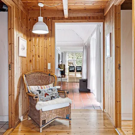 10 Person Holiday In Bl Vand Blavand
