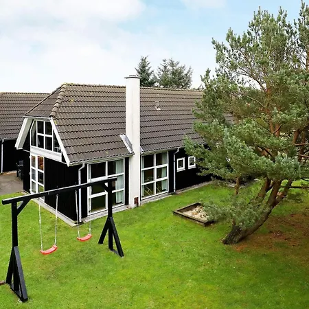 Holiday home 10 Person Holiday In Bl Vand
